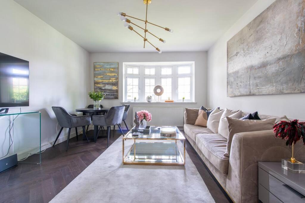 2 Bedroom Modern Urban Sanctuary 1Cc - Cherrydeal London Eksteriør bilde