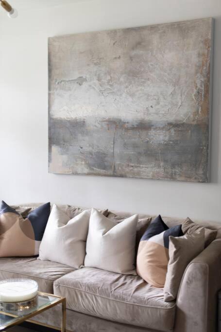 2 Bedroom Modern Urban Sanctuary 1Cc - Cherrydeal London Eksteriør bilde
